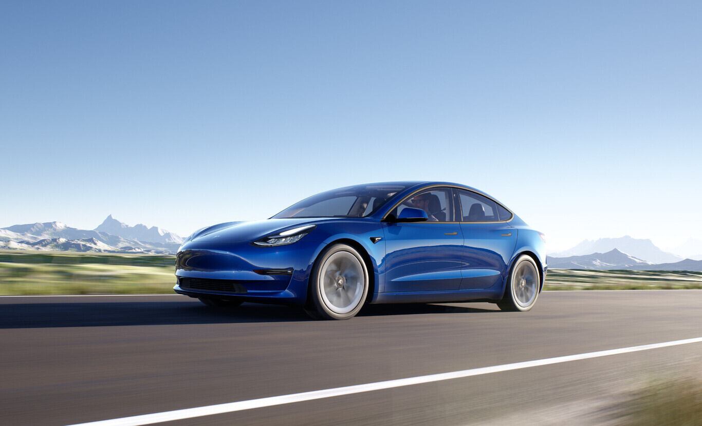 Tesla Model 3.