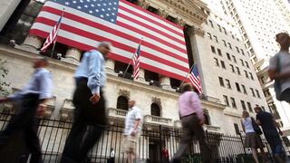 Wall Street cierra rojo por primera vez en cuatro días por miedo a recesión