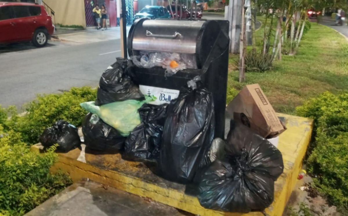 Vecinos denuncian que alcalde de Bellavista no recoge la basura de las calles desde hace varios días | Foto: Difusión para El Comercio