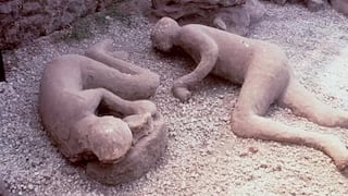 Los fascinantes “secretos genéticos” hallados en dos cuerpos preservados de la erupción de Pompeya