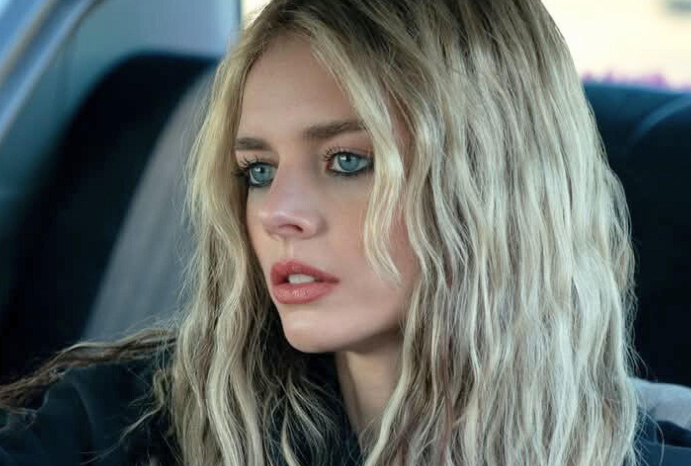 La actriz australiana Samara Weaving asume el rol principal a lo largo de "Eenie Meanie", una película de suspenso, acción y comedia dirigida por Shawn Simmons (Foto: 20th Century Studios)