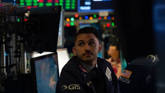 Wall Street cierra en verde y el Dow Jones sube un 0,87 %