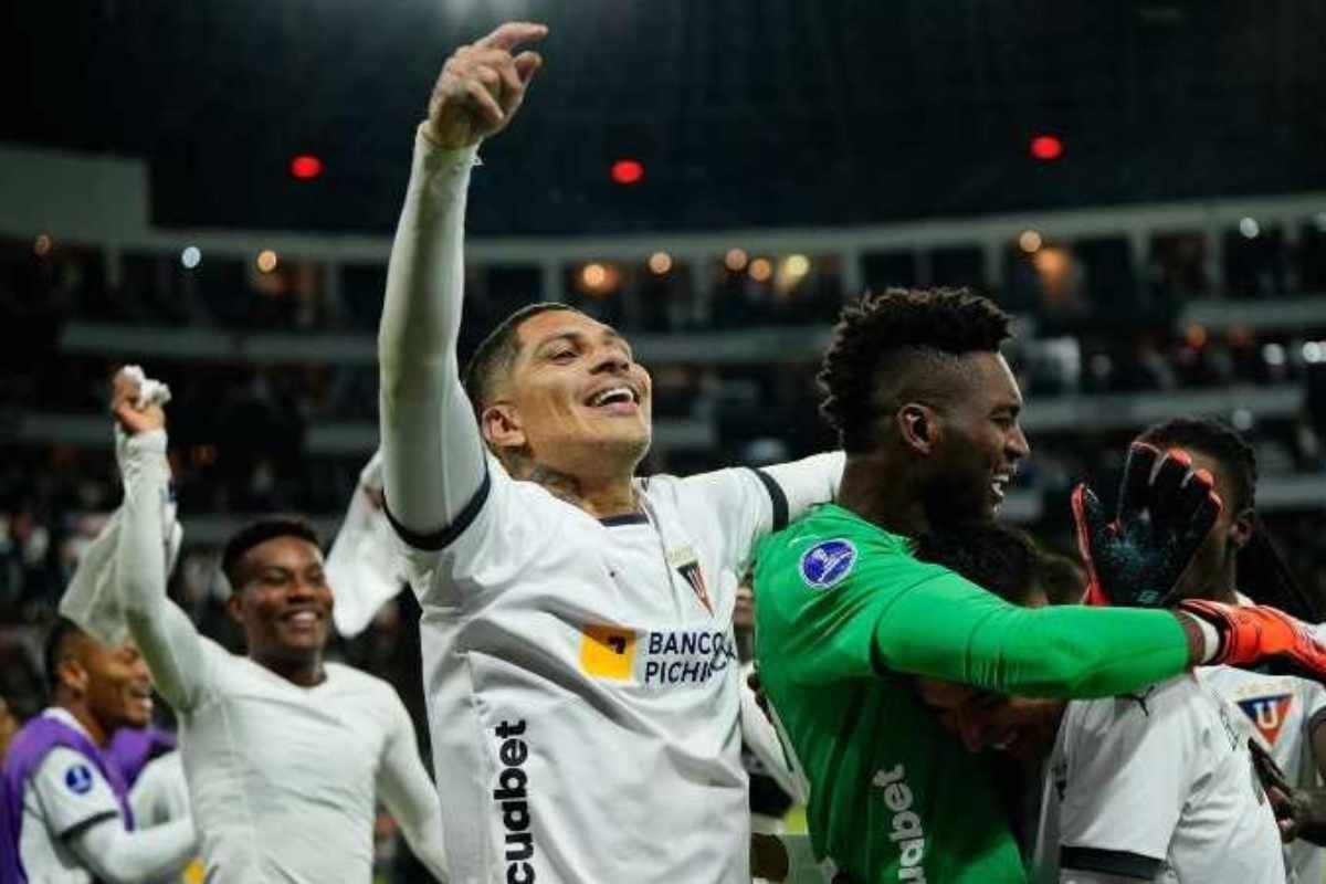 Paolo Guerrero sumó su segundo título con el LDU. FOTO: Liga Deportiva Universitaria.