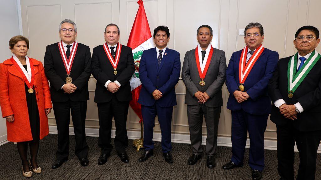 Los miembros de la Comisión Especial son liderados por el defensor del Pueblo, Josué Gutiérrez. (Foto: Defensoría del Pueblo)