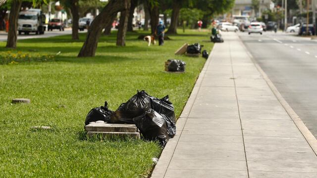 ¿Puede un alcalde ser denunciado por no recoger basura?