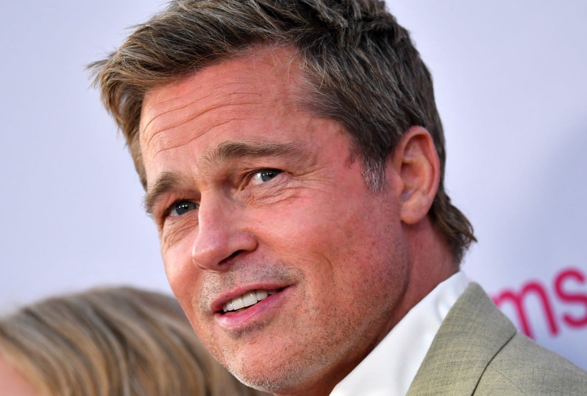 Al presentar su nueva película, Brad Pitt llamó la atención de los usuarios por su aspecto rejuvenecido. (Foto: Valerie Macon / AFP)