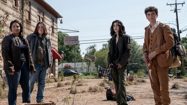 “The Walking Dead: World Beyond”: el spin-off de la serie de zombies que quiere inspirar a los jóvenes