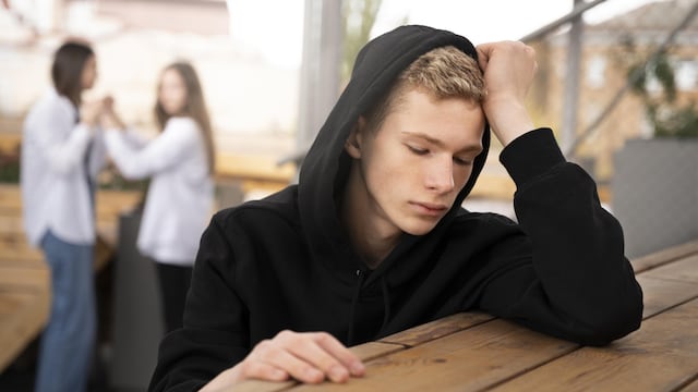 Adolescentes: Consejos para ayudar que tus hijos no caigan en adicciones