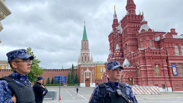 Rusia corta la carretera de Rostov para impedir que los mercenarios lleguen a Moscú