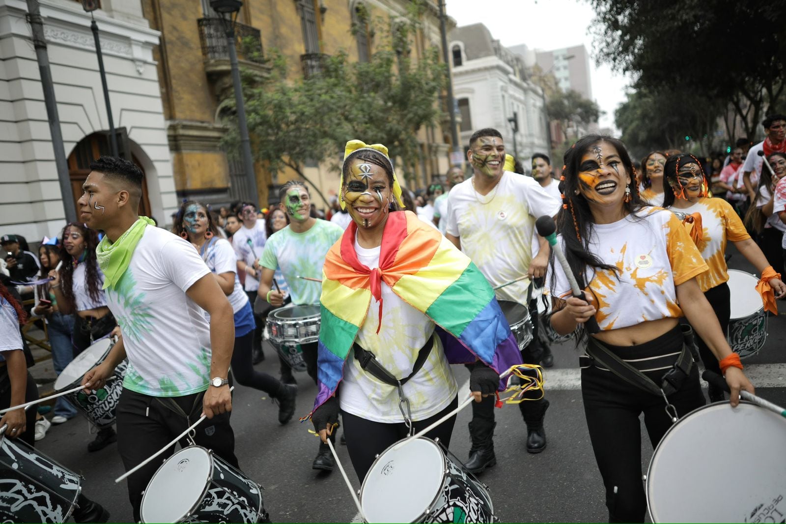 Así se lleva a cabo la Marcha del orgullo 2024. Fotos: Joel Alonzo/@photo.gec