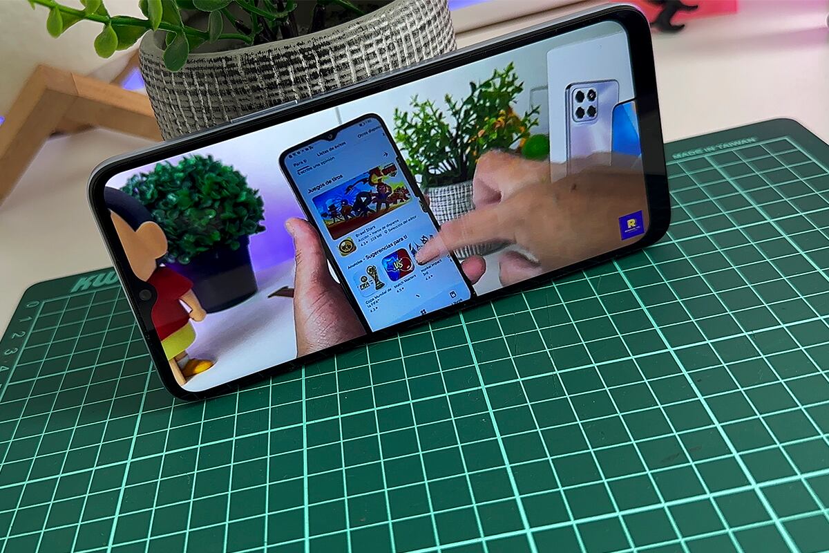 El Honor X6s tiene una pantalla de 6.5 pulgadas con resolución HD+ y tecnología LCD con la finalidad de que no afecte demasiado tu visión. (Foto: MAG - Rommel Yupanqui)