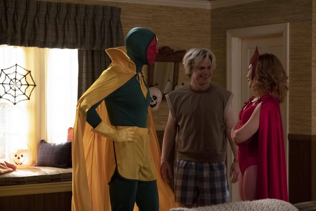 Vision y Wanda están felices que Pietro se lleve bien con los niños (Foto: Marvel)