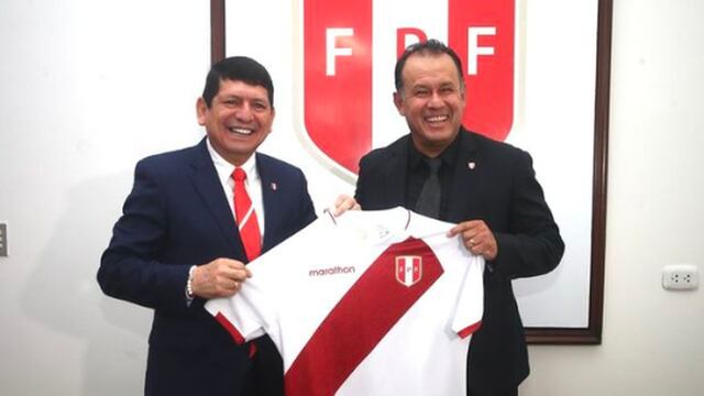 Agustín Lozano respalda a Juan Reynoso y dice que no pierde la fe de que Perú irá al Mundial 2026