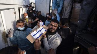 Palestina y la escasez de vacunas: “No hay igualdad, quien tiene dinero las compra” | ENTREVISTA