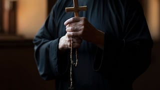 El pastor que abandonó su iglesia para cultivar y entregar alimentos a un vecindario