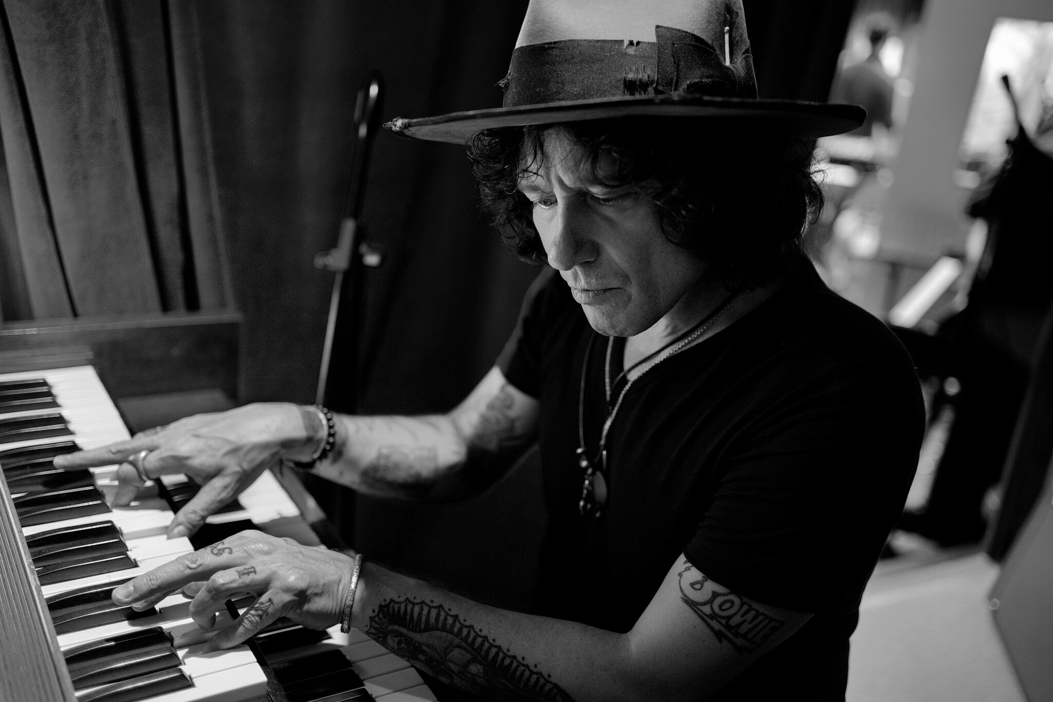 "¿Dónde empezarán y terminarán los derechos de autor? En mi modesta opinión, pienso que el arte siempre necesita del punto de vista humano."