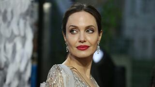 Angelina Jolie vendió un cuadro de Winston Churchill por 9,6 millones de euros