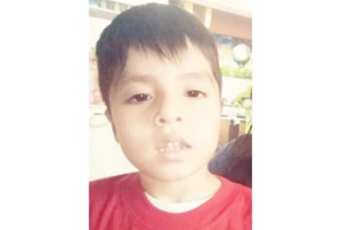 Estefano Lee Suichong Palomino, fue reportado como desaparecido tras acudir con su familia a Larcomar. (Foto: Twitter)
