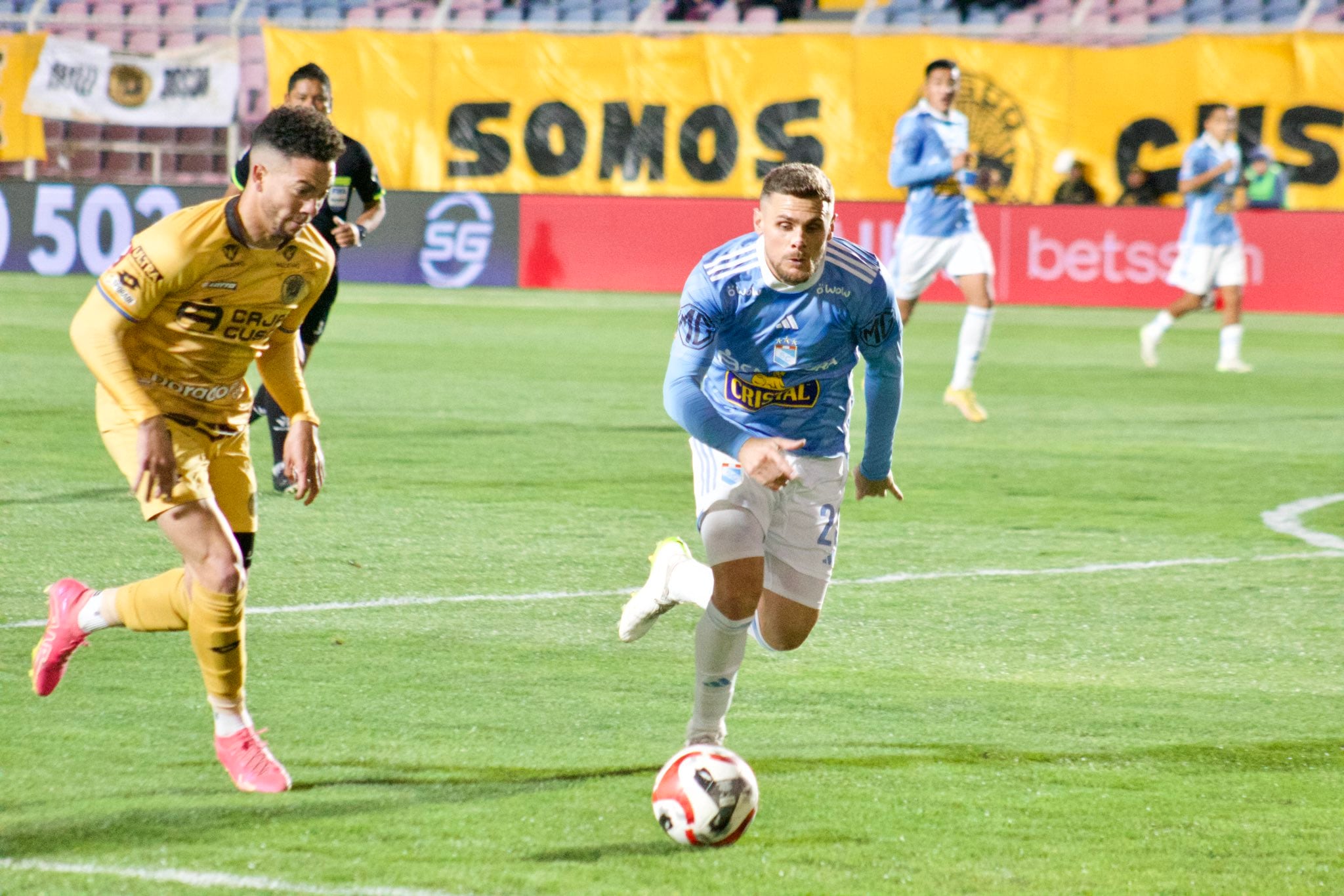Sporting Cristal perdió ante Cusco FC y se aleja de la cima del Torneo Clausura de la Liga 1 Betsson. Foto: @LigaFutProf