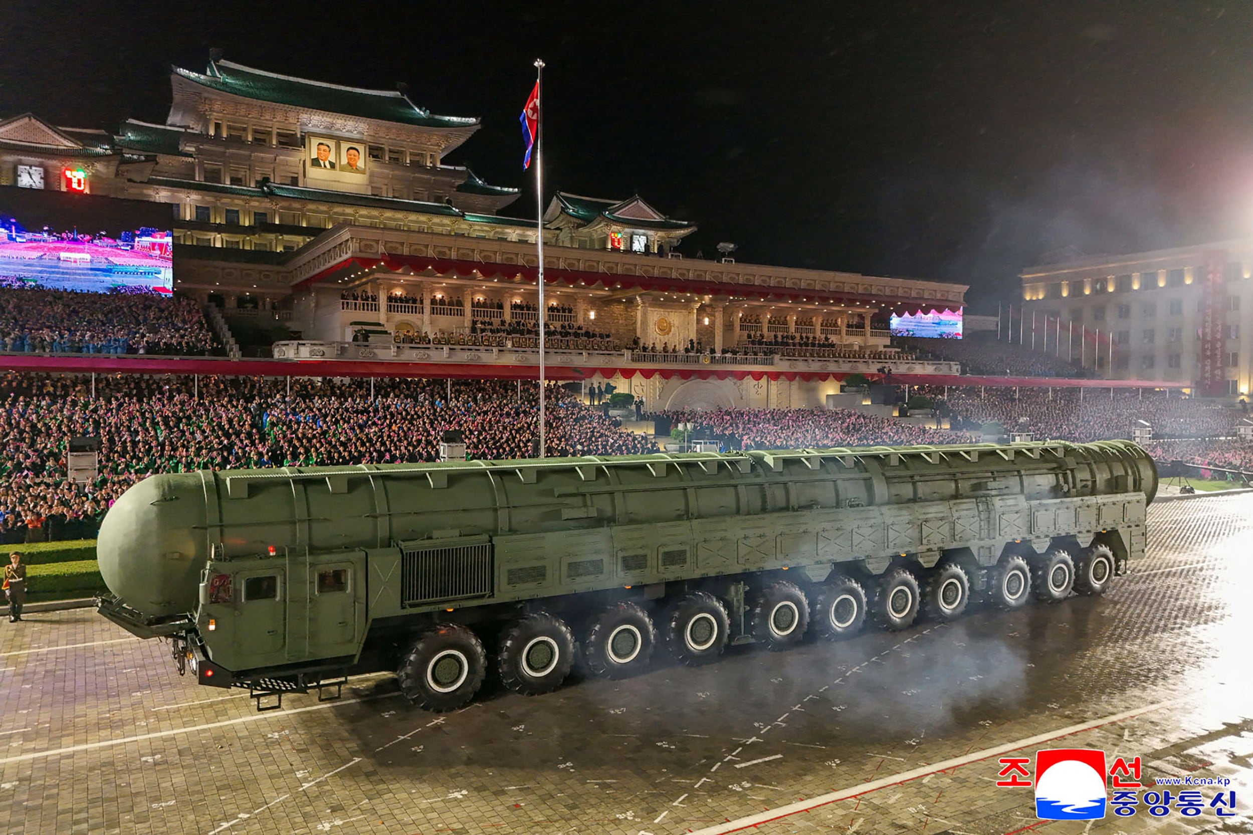 El Hwasong-20, nuevo misil balístico intercontinental (ICBM) de Corea del Norte. (AFP).