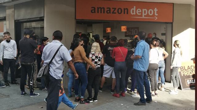 Venezuela: la curiosa tienda con largas filas en Caracas que genera críticas por la crisis económica