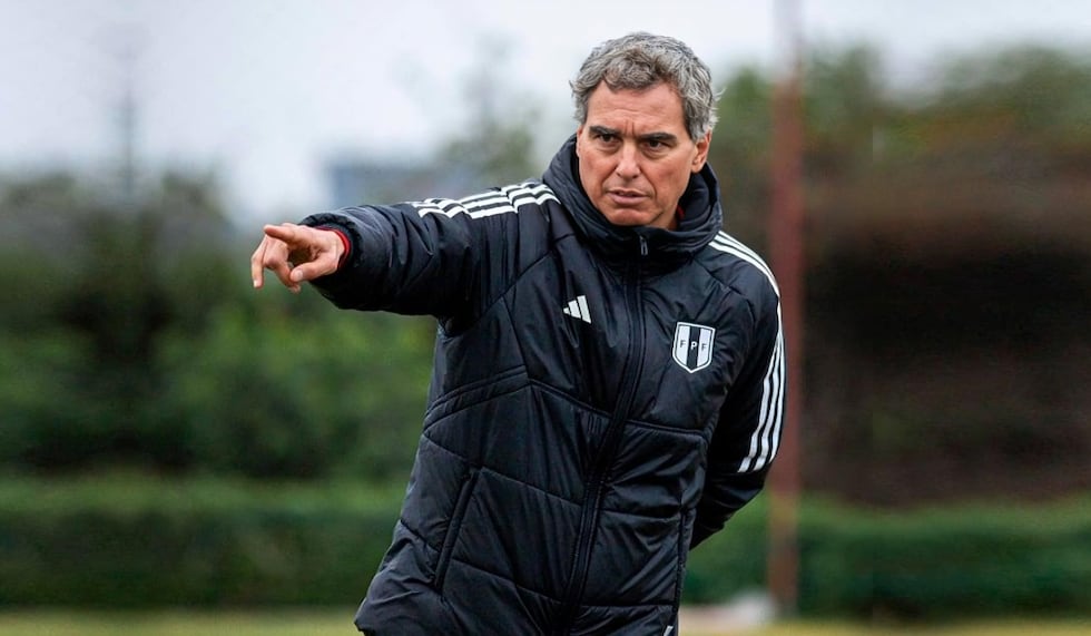 'Chemo' del Solar es el Director de la Unidad Técnica de Menores de la FPF y, a principios de 2023, fue designado como entrenador de la Selección Peruana Sub-20. (Foto: FPF).