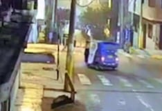 Ate: tres heridos tras violento choque entre auto y mototaxi en Santa Clara