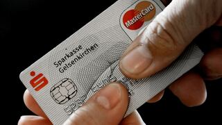¿Cómo evitas pagar la membresía anual de tu tarjeta de crédito?