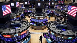 Wall Street cierra mixto y el Nasdaq supera los 17.000 puntos