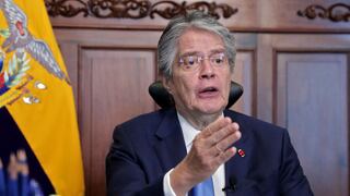 El presidente de Ecuador se salva de ser destituido por el Congreso