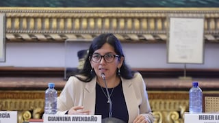 Comisión de Constitución suspende sesión para evaluar la incorporación de nuevo texto en el pedido de facultades