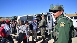 Detenciones de migrantes en la frontera de EE.UU. se reducen a su punto más bajo en años