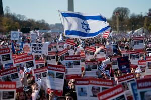 Miles de personas se concentran frente al Capitolio de Estados Unidos en apoyo a Israel