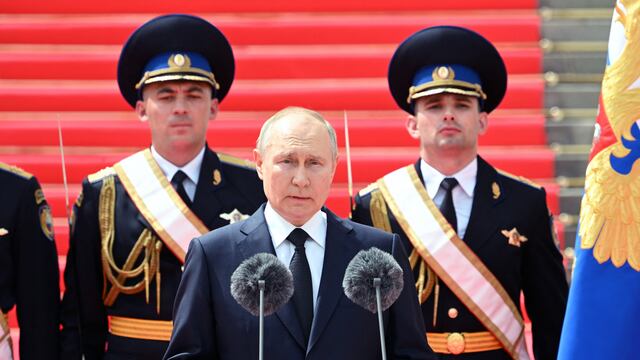 Putin dice que Rusia logró frenar una guerra civil durante el motín del Grupo Wagner