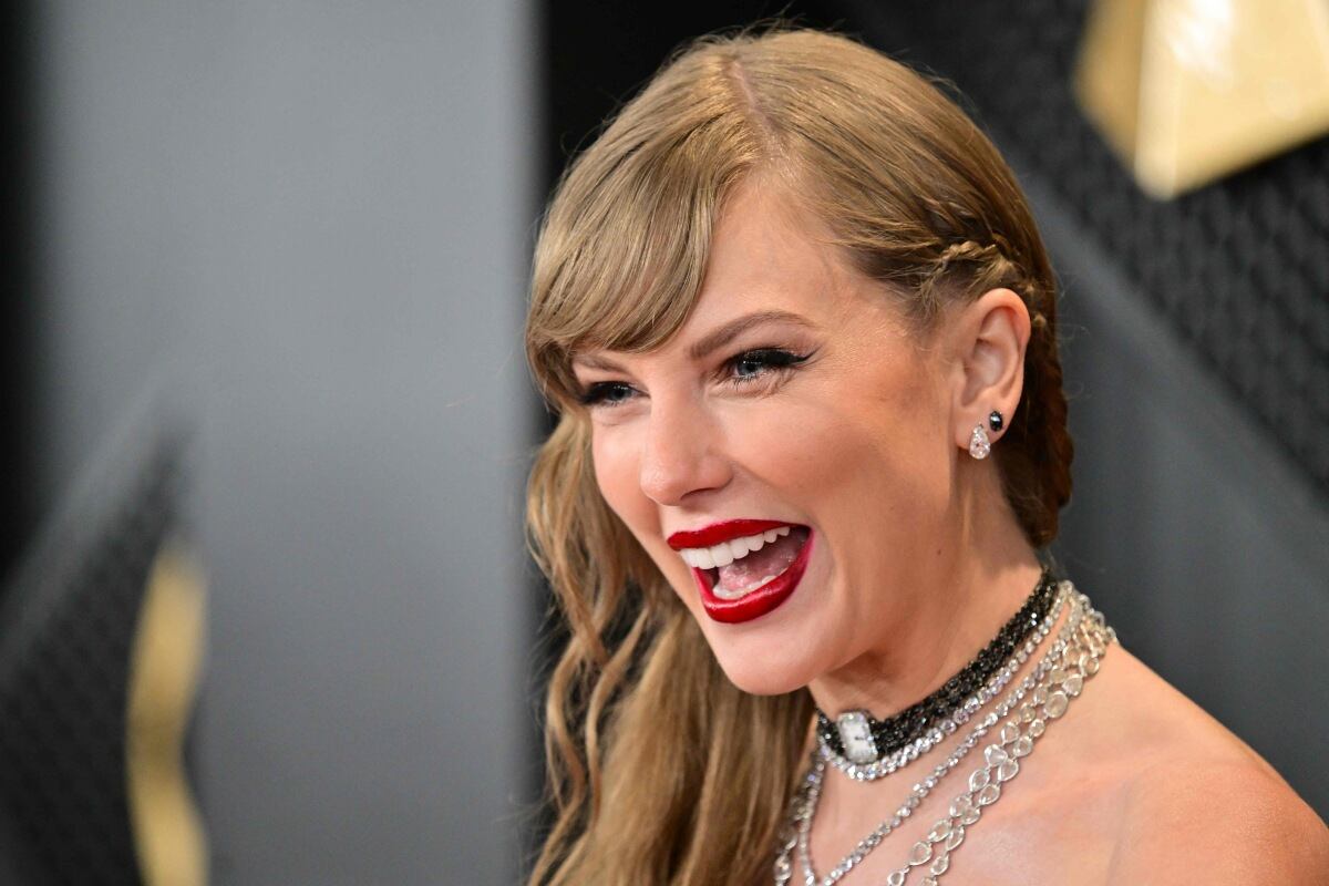 Taylor Swift se convierte en la mujer con más nominaciones a álbum del año en los Grammy. (Foto: AFP)