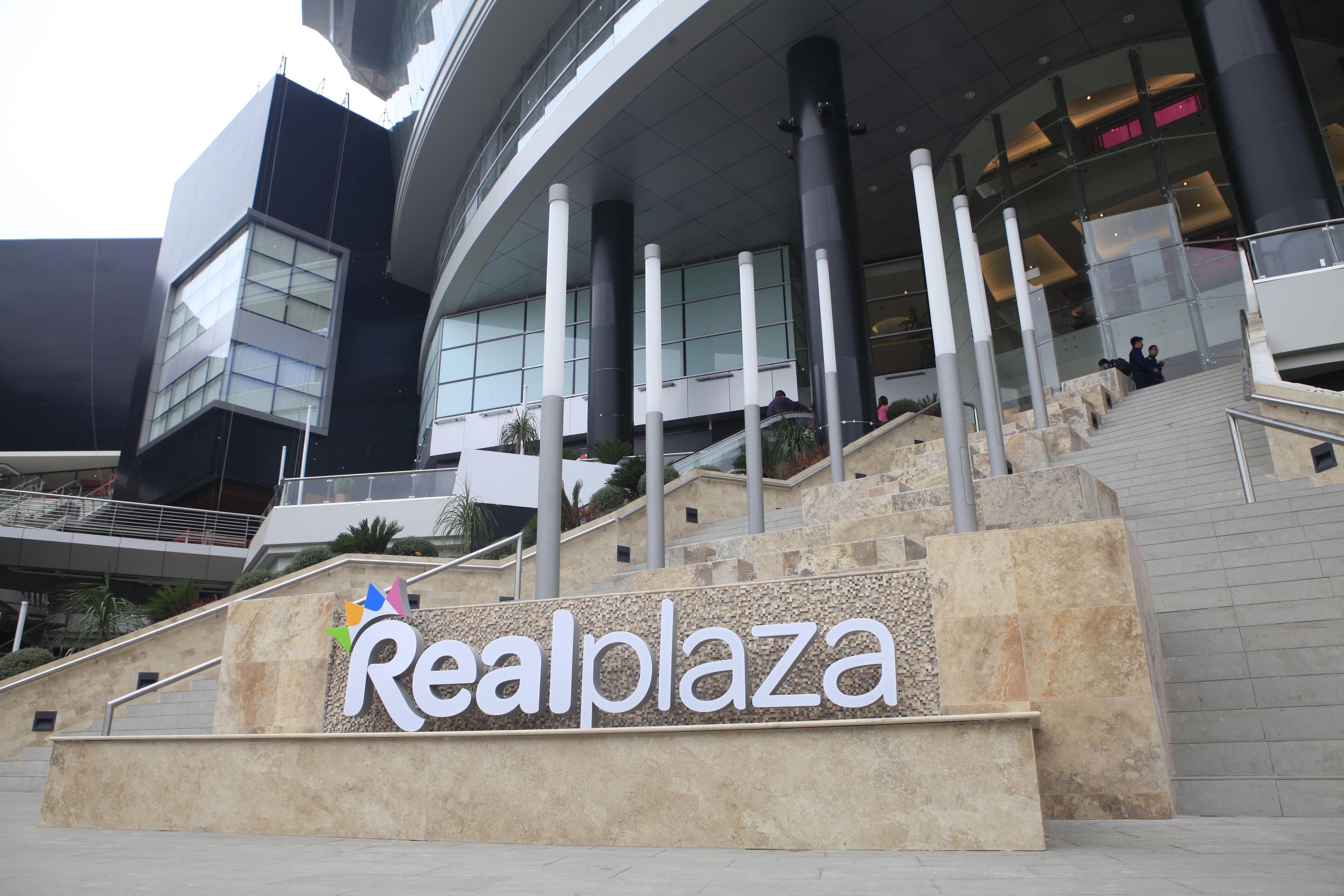 Real Plaza Salaverry