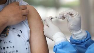 Colegio Químico Farmacéutico señala que el país no cuenta aún con la logística para aplicación de vacuna contra el COVID-19