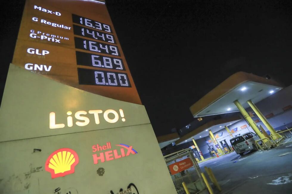 Transportistas temen que los precios no se regularicen a los niveles previos a la crisis del gas. Foto: Andina.