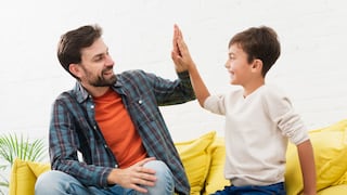 ¿Es posible educar sin castigos? Cómo usar el refuerzo positivo para mejorar la conducta de tus hijos según su edad 