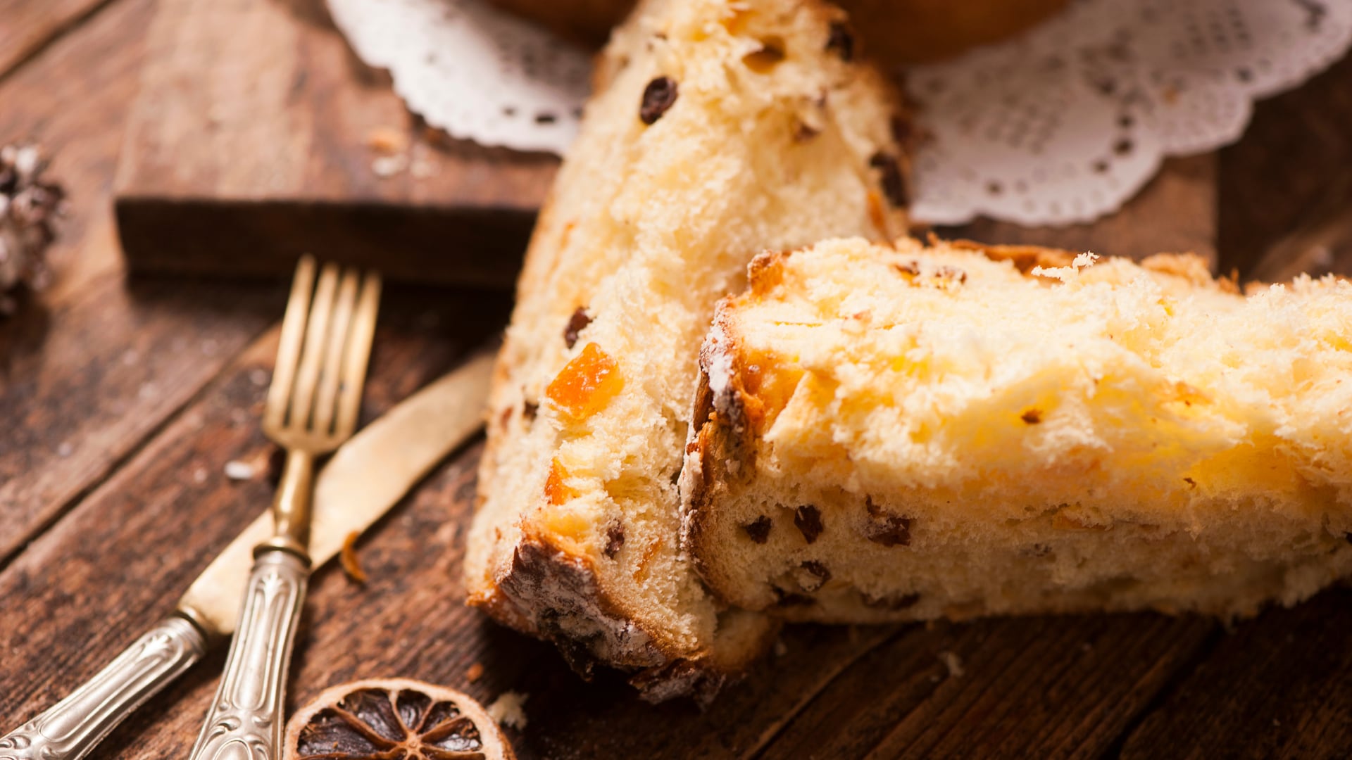 Las calorías en el panetón pueden variar según la marca y los ingredientes específicos utilizados en su elaboración.