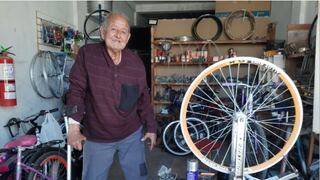 Moquegua: el excampeón de ciclismo que repara bicicletas a sus 84 años