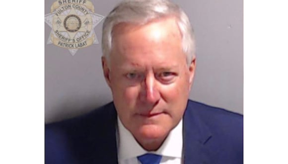 La foto de fichaje del jefe de gabinete de la Casa Blanca del expresidente estadounidense Donald Trump, Mark Meadows, el 24 de agosto de 2023. (Foto de la Oficina del Sheriff del condado de Fulton / AFP)