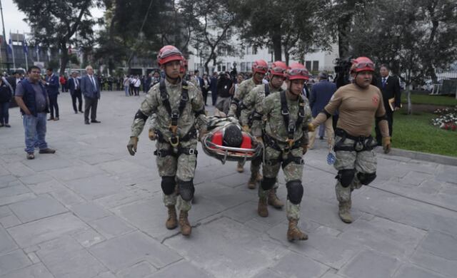 El martes 15 de agosto, a las 3 p.m., se realizó el Segundo Simulacro Nacional Multipeligro 2023, con el objetivo de que la población se prepare y sepa cómo actuar ante la ocurrencia de un sismo u otro desastre | Foto: Hugo Pérez / @photo.gec