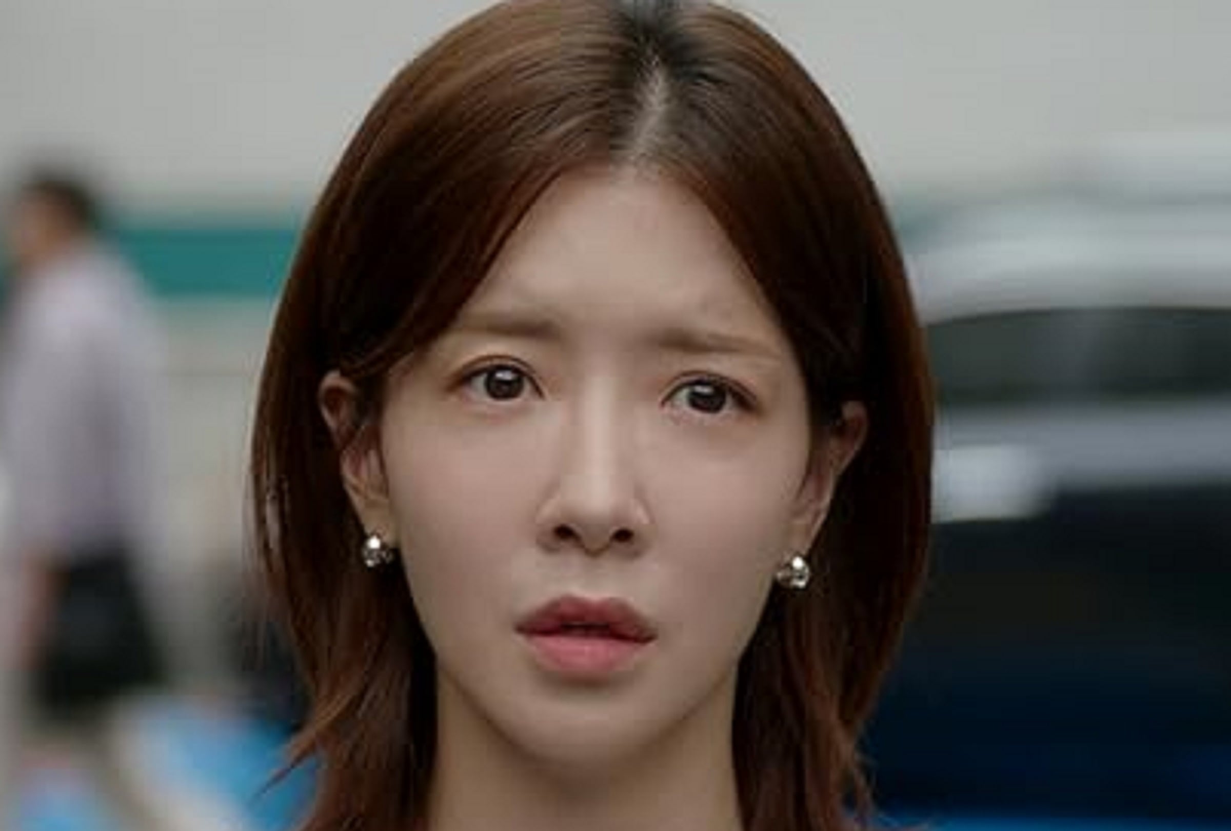 Jung In-sun asume el rol de Ji Eun-oh, diseñadora de interiores, en la serie surcoreana "Nuestros días dorados" (Foto: Netflix)