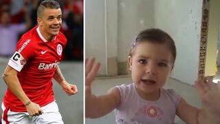 Dulce niña muestra en video su fanatismo por Inter de Brasil