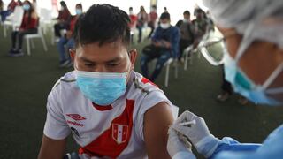 Vacunación contra el COVID-19: Perú superó el 80% de cobertura en población objetivo antes de finalizar el 2021 