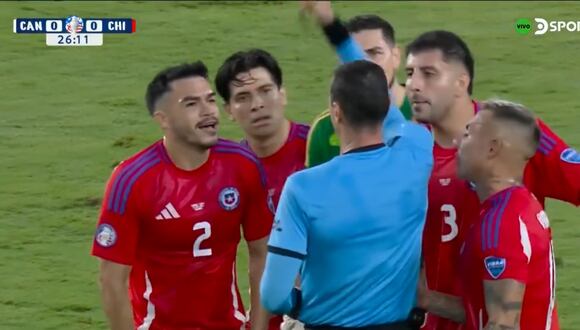 La selección chilena afrontará lo que resta del partido con diez hombres en el duelo ante Canadá por la Copa América 2024.