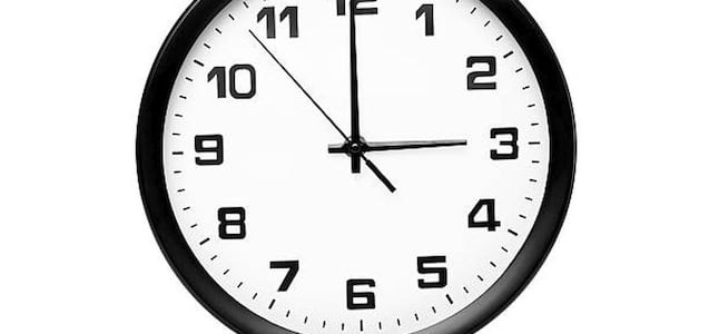 ¿Qué significa despertar a las 3 am según la numerología?