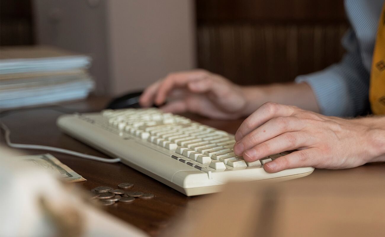 Es importante adoptar los mejores hábitos en materia de contraseñas y aumentar la seguridad para proteger sus cuentas de compras, citas, banca, redes sociales o trabajo en línea.