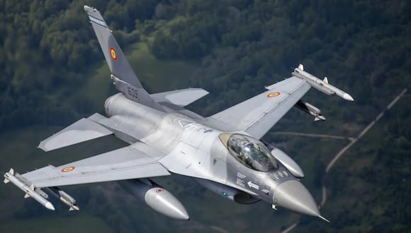 Imagen de archivo de aviones de combate militares F-16. (Foto AP/Mindaugas Kulbis)